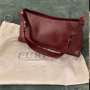 Girls shoulder bag burgundy color
